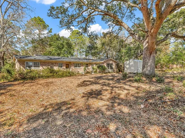 3006 Fourth Ave., Conway, SC 29526