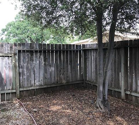 2nd image of 806 Solano Ave