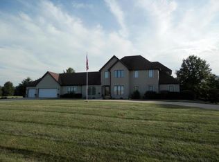 12 SE Summerhill Dr, Saint Joseph, MO 64507