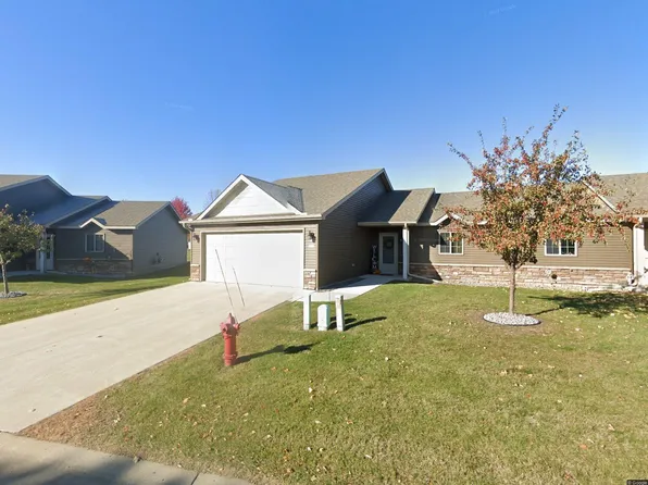 625 Cottonwood Ave, Litchfield, MN 55355