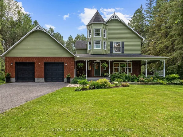 28 Kimini Dr, Ottawa, ON K2S 1S6