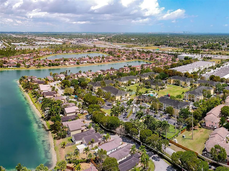 Vista Verde at Deerwood