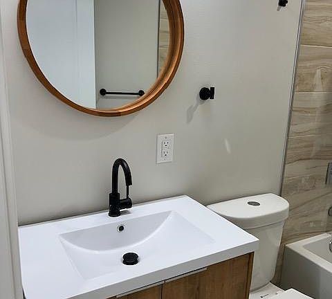 4th image of 2556 N 9th St #1