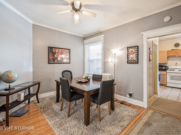 5th image of 832 E Hyde Park Blvd Unit 1
