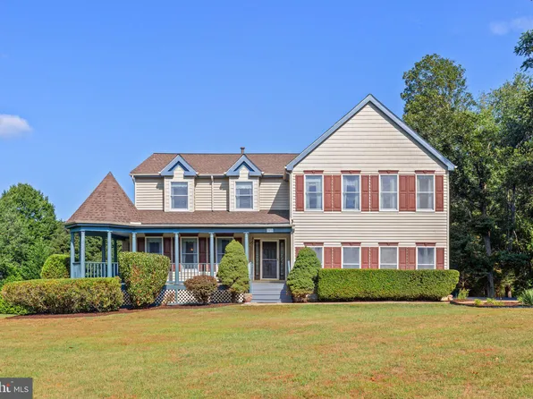 2476 Donnington Ct, Jeffersonton, VA 22724