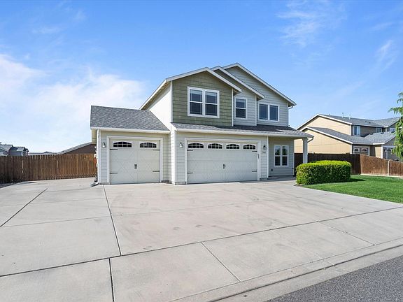 3rd image of 5308 Montpelier Dr