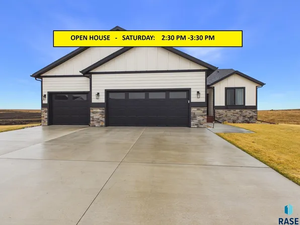 5816 W Raleigh Cir, Sioux Falls, SD 57107