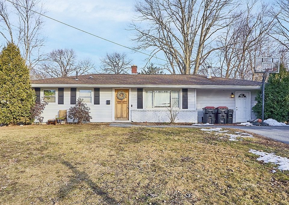 1st image of 55 Bourne St