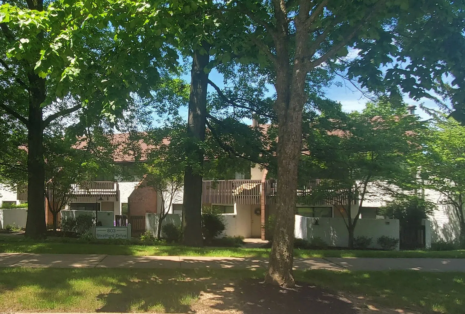 Stratford Drive-803-12 — Photo 4