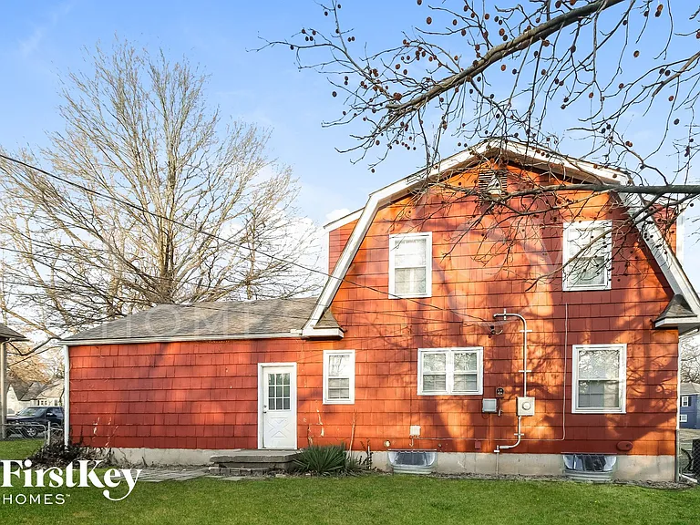9648 Roe Ave — Photo 15