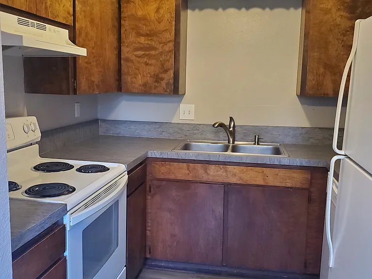 300 W Holley Rd #F-3 — Photo 16
