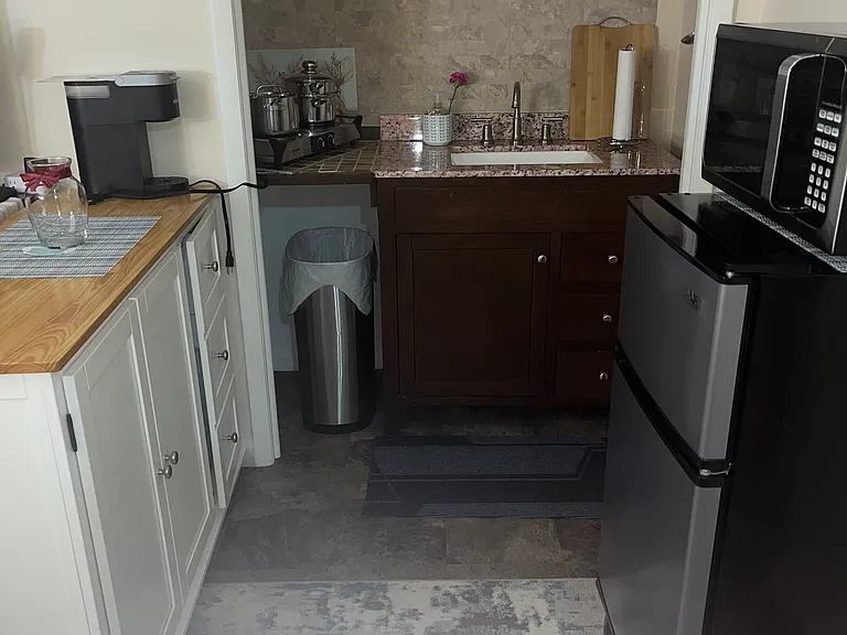 Tinsmith Cir — Photo 7