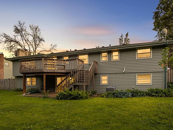 4th image of 2080 Kelly Dr
