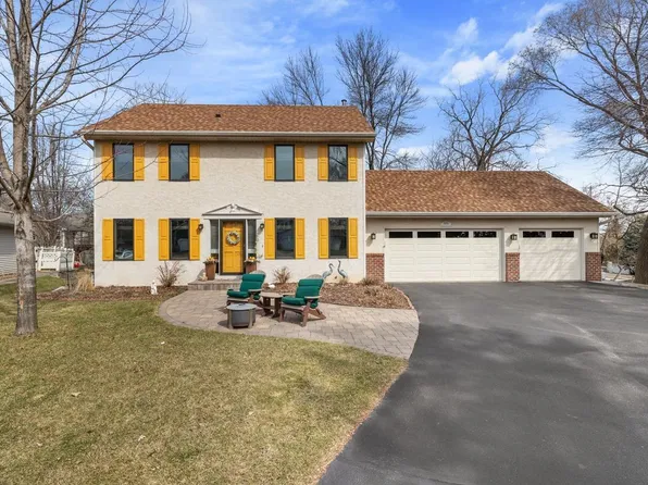 1401 Horseshoe Cir, Eagan, MN 55122