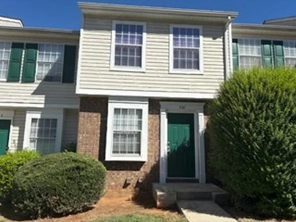 527 Lex Dr, Charlotte, NC 28262