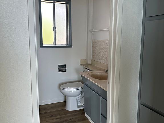 5th image of 405 S Buena Vista Ave #401C
