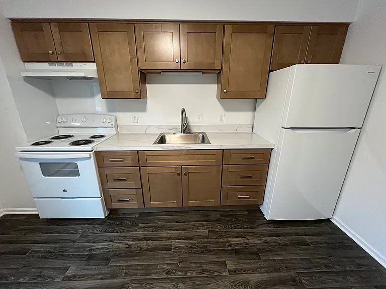E2-3 Kitchen