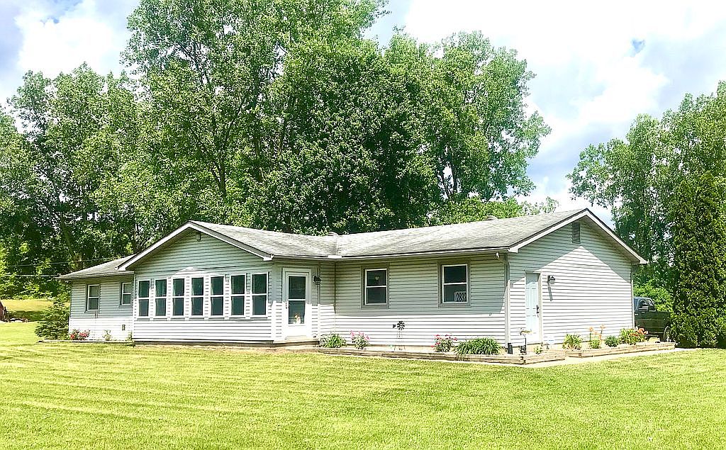 2832 W Rauch Rd, Temperance, MI 48182 Zillow