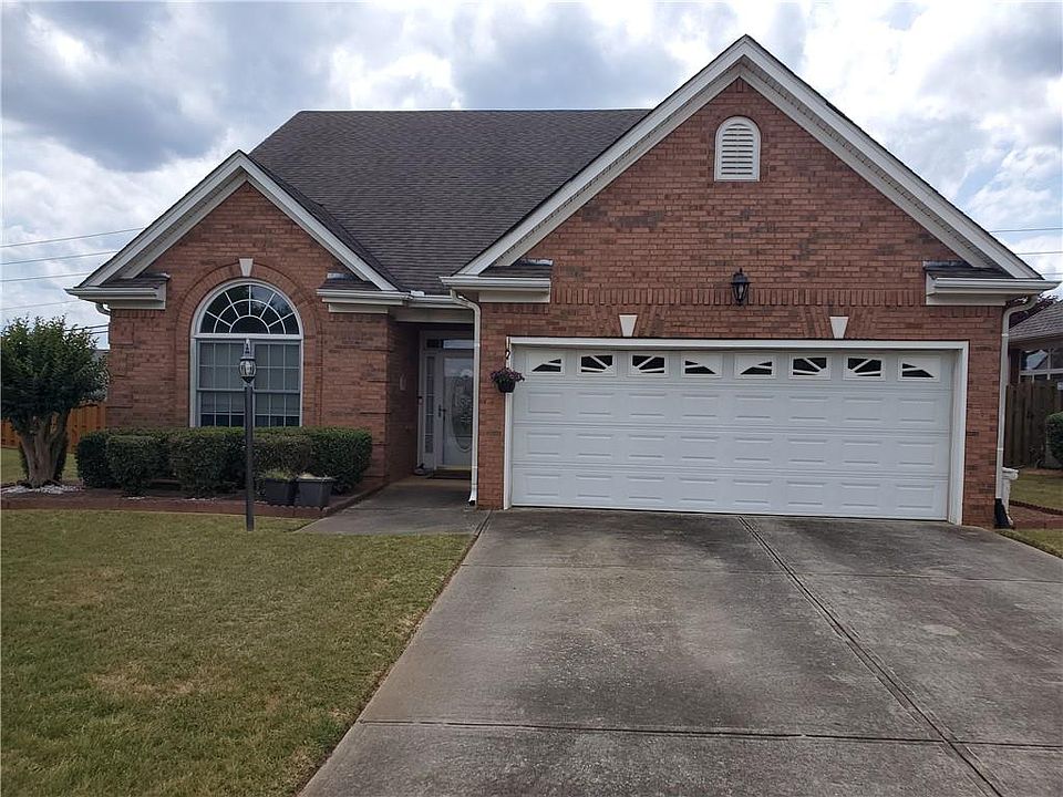 1st image of 585 Coalville Dr