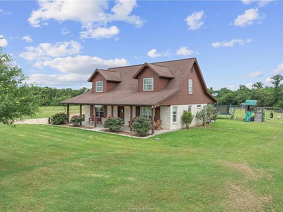 3rd image of 8648 County Road 121