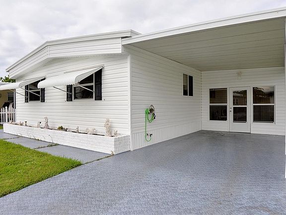 2nd image of 30 Dogwood Way