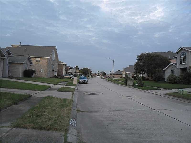 2nd image of 12501 N Lake Carmel Dr