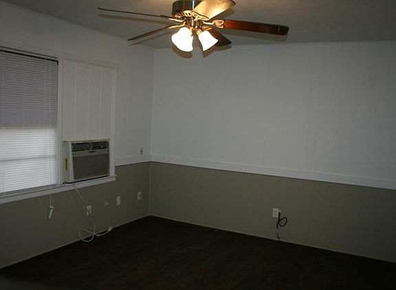 4th image of 1410 SE 12th St