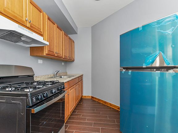 2nd image of 6314-16 S Troy St #3135-37