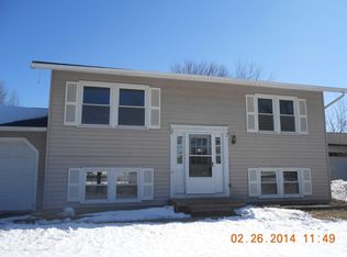 1265 Arrowwood Ct, Aurora, IL 60504