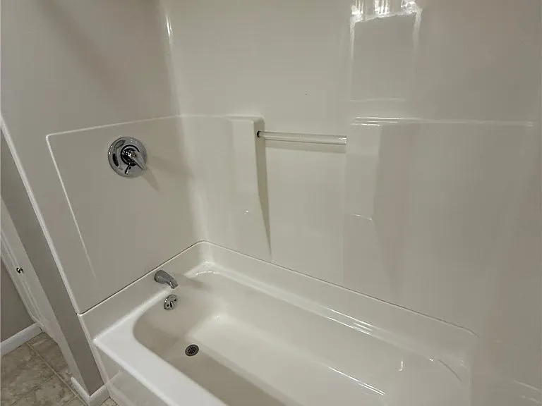 505 Village Blvd — Photo 25
