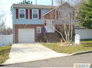 4 Woodland Ave, South Amboy, NJ