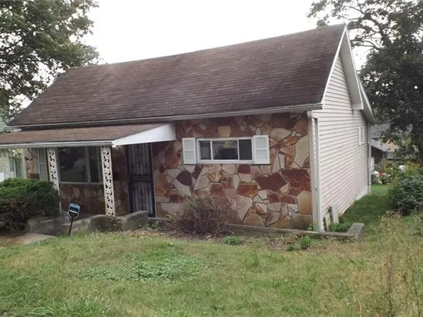 410 Evans St, Uniontown, PA 15401