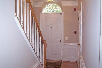 2nd image of 4110 Oxford Ln