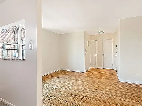 3rd image of 5532 Netherland Ave #D51