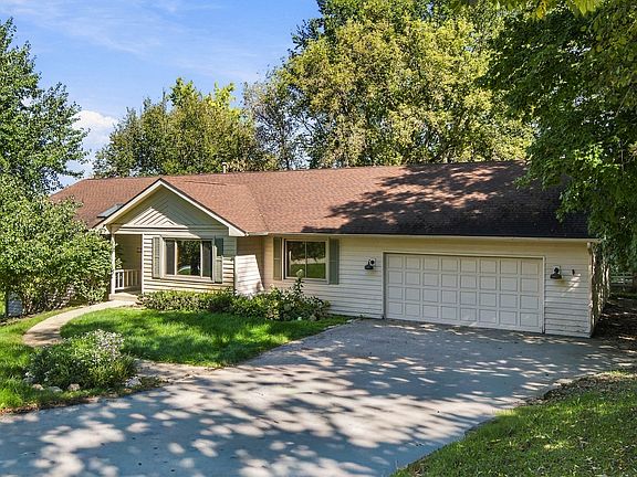 2nd image of 4516 Hillside Ct
