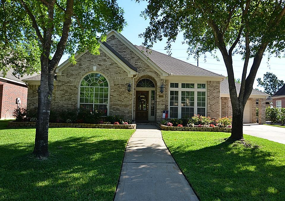 1st image of 22826 Rachels Manor Dr
