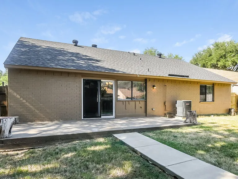 6707 Greenspring Dr — Photo 16
