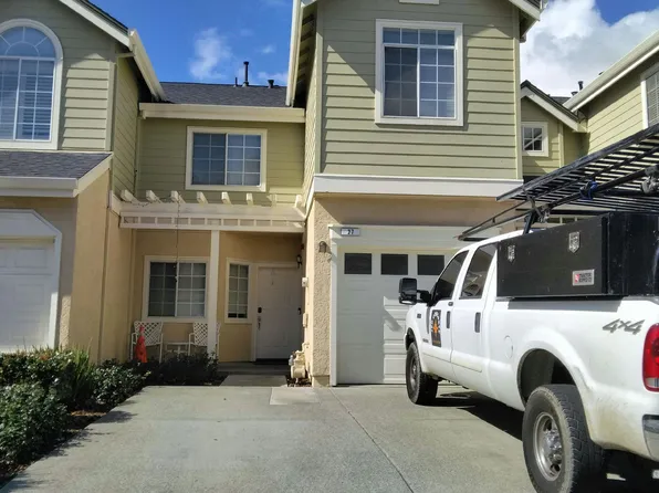 97 Manchester Dr #27, Fairfield, CA 94533