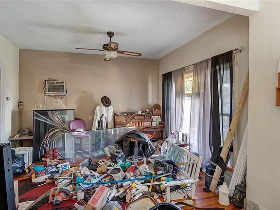 4th image of 660 Wilfred Ave