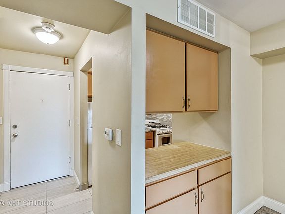 5th image of 5000 Carriage Way Dr #307-2