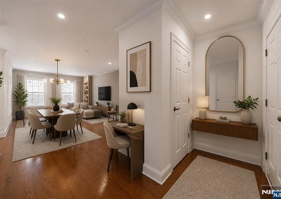 1st image of 180 Edgewater Rd APT 1A