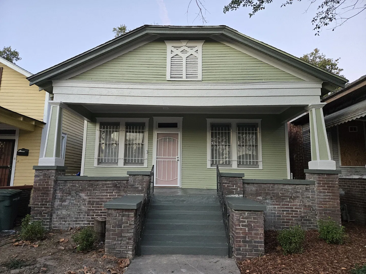 3 bed, 950 sqft, $1,500 — Photo 4