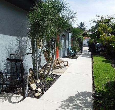 3rd image of 4617 Bougainvilla Dr #2