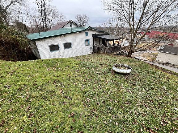 4th image of 203 Bellevue Rd