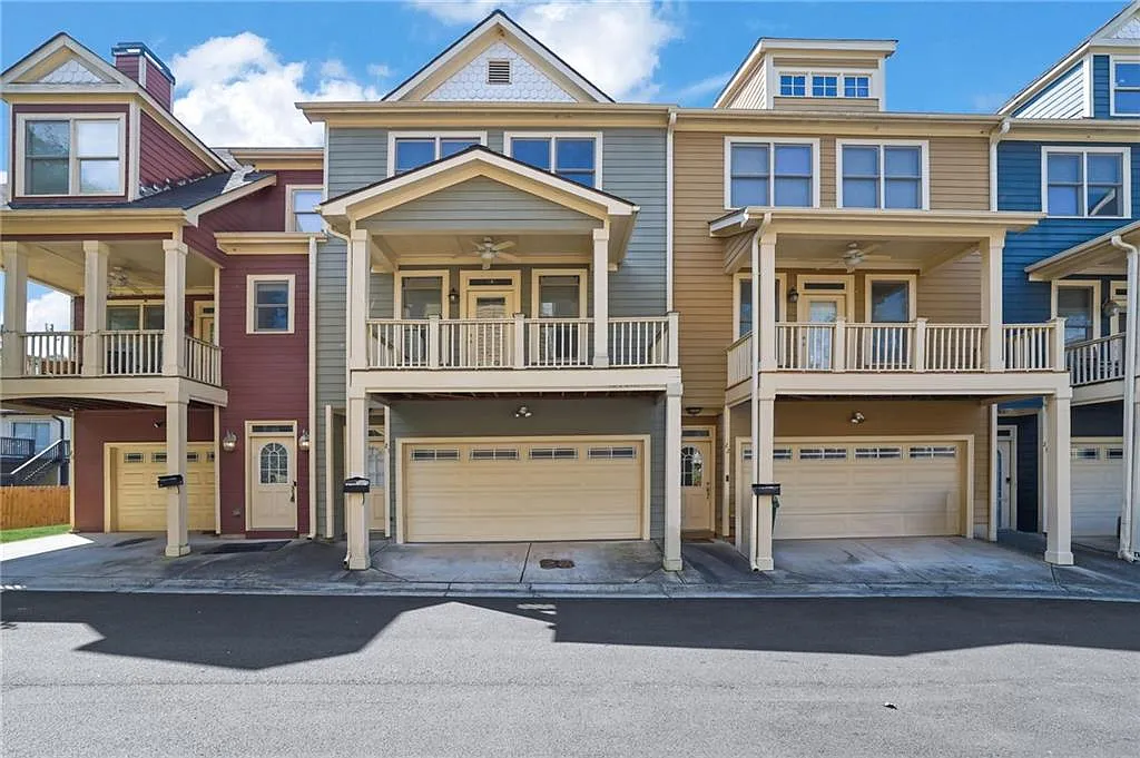1079 Marietta Blvd NW — Photo 1