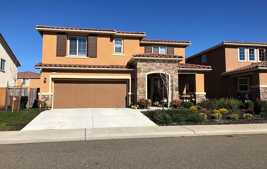 8109 Demui Way photo 1