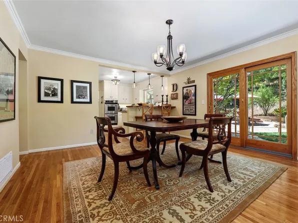 23349 Schoenborn St, Canoga Park, CA 91304