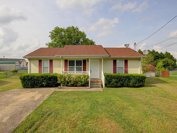 2nd image of 849 Princeton Cir