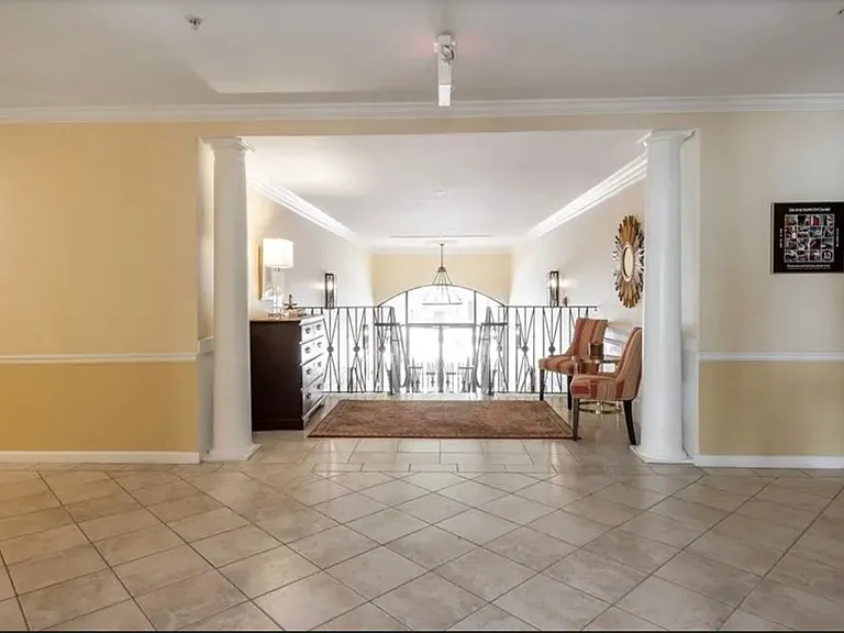 225 E Ponce De Leon Ave #404 — Photo 17