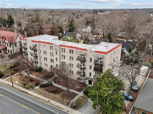 1013 N Elm St APT B3, Greensboro, NC 27401